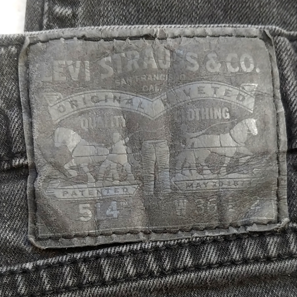 Levi's 514 black jeans